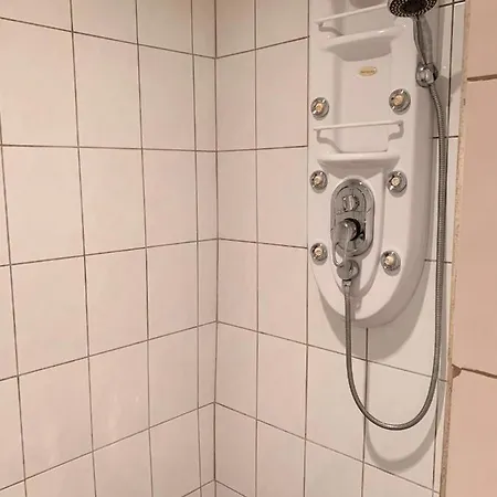 Apartmán Central Apartment. Close To City Bridge.